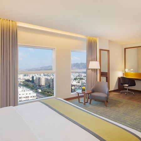 Wyndham Garden Muscat Al Khuwair Hotell Exteriör bild