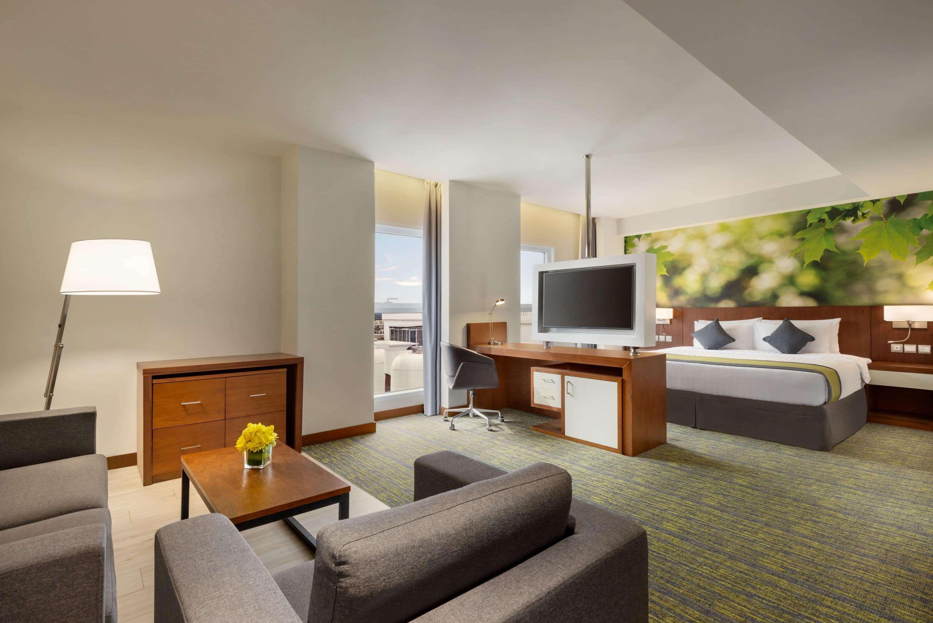 Wyndham Garden Muscat Al Khuwair Hotell Exteriör bild
