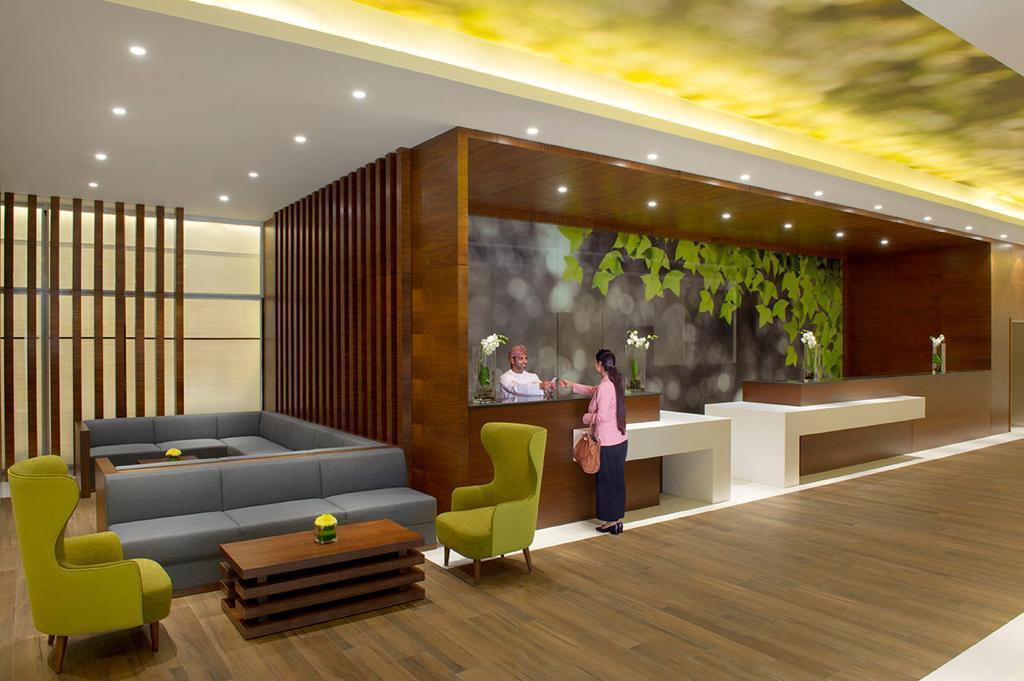 Wyndham Garden Muscat Al Khuwair Hotell Exteriör bild