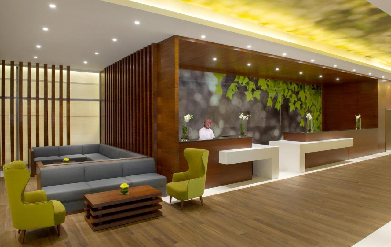 Wyndham Garden Muscat Al Khuwair Hotell Exteriör bild